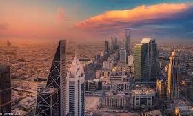 النمو الاقتصادي السعودي: مفتاح تحقيق رؤية 2030