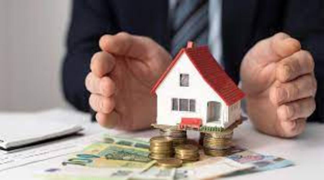 ما مخاطر تدخل الحكومة الزائد على حرية السوق وتأثيره على الاستثمار الخاص؟