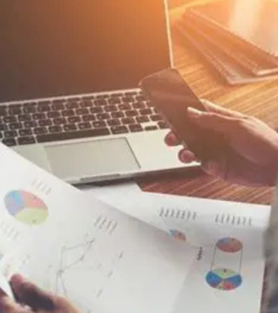 فهم التقارير المالية السنوية للشركات قبل اتخاذ قرار الاستثمار دليل عملي يشرح كيفية قراءة البيانات المالية للشركات